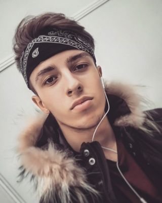 Aka_Sepyloco's profile picture. 