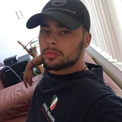 gilouxng's profile picture. je fais l'action elle fellation,,M5H