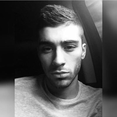 zaynrpsilver's profile picture. suce ma bite