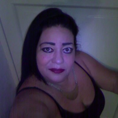 Soy una persona muy activa, trabajadora, y me gusta disfrutar de las cosas buenas de la vida