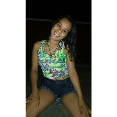 A parti de hoje só do moral pra quem me da moral,uma mão lava a outra e as duas lava o rosto...💭 whats 992187745