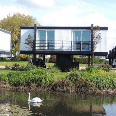 Beautiful Holiday Rental Property in Emsworth. Right on the sea with best views around! Awarded the British Tourist Board Gold award and 3 Star Self Catering
