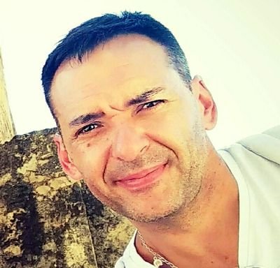 rmaduenyob's profile picture. 