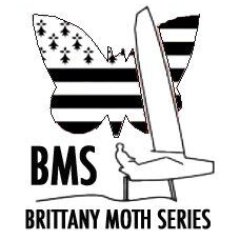 Championnat de Moths à foil • 18-19 fév. 2017 Fouesnant • 18-19 mars La-Trinité-sur-Mer • 8-9 avril Quiberon • 19-21 mai La Baule #Moth