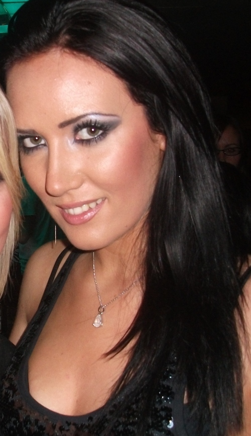 ashleyl296's profile picture. 