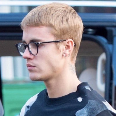 lowkcysad's profile picture. I don't suffer from insanity, I enjoy every minute of it. At least @restinctio is the one who enjoys it with me.