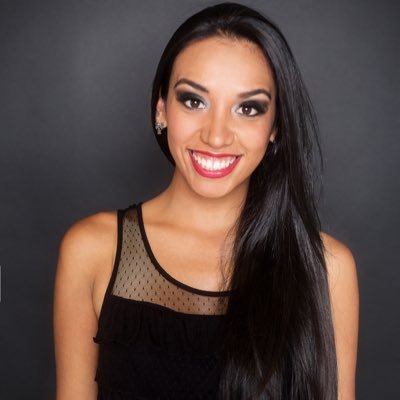 Lalyngui's profile picture. actriz, cantante y bailarina