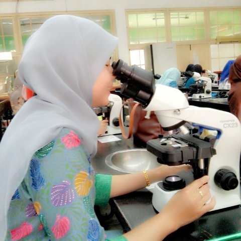 tyasmaraayu's profile picture. Wife,Mother,Pathologist....I am