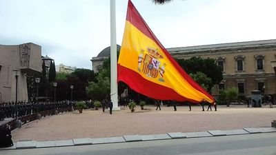 Abonado del Real Murcia con la Peña Región Grana.
🇪🇸Vocal de la Junta Municipal del Rincón de Beniscornia.