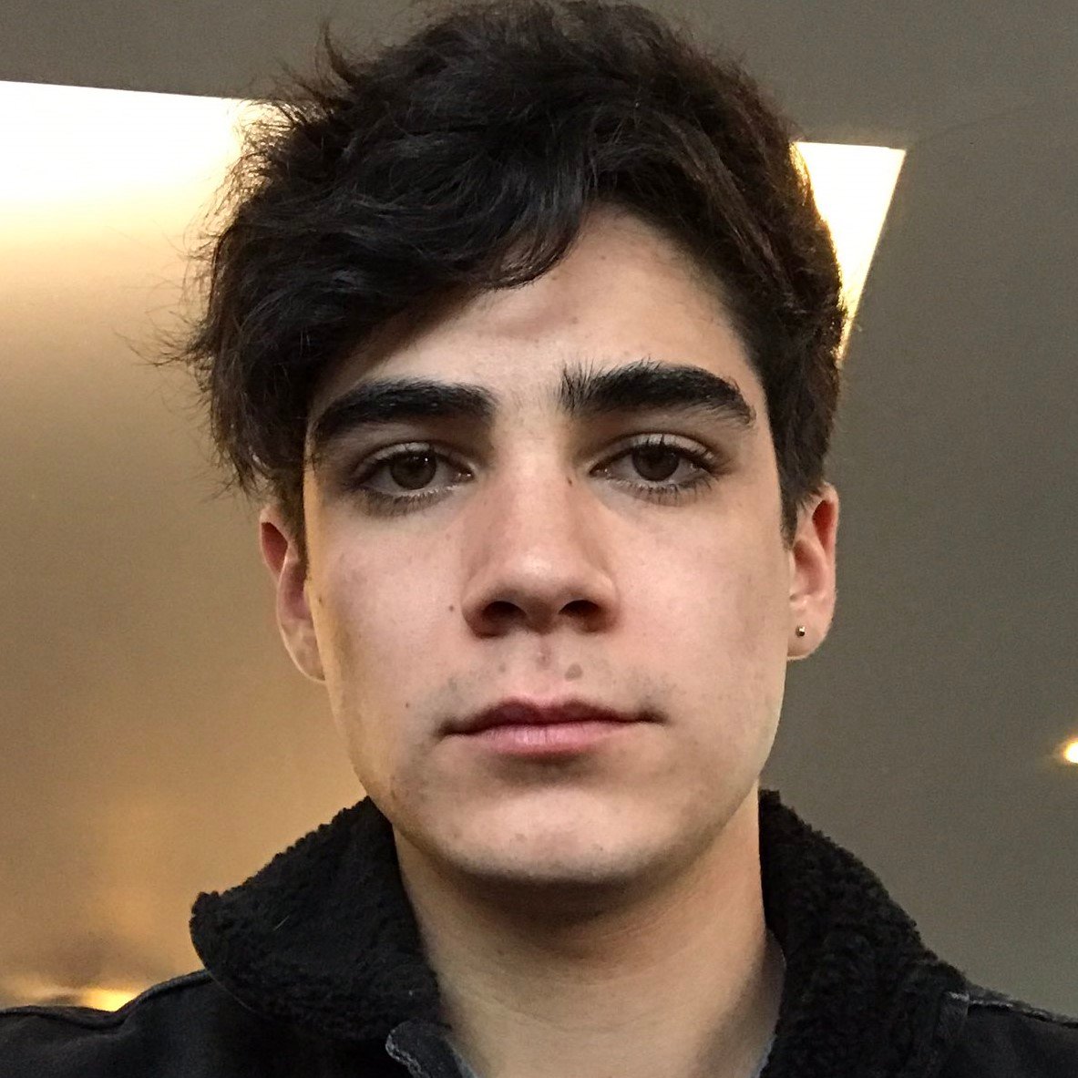 laurareginaps's profile picture. 