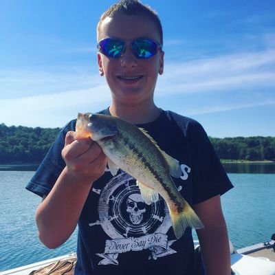 ritzy_paradise's profile picture. I love cars