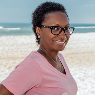 2x Breast Cancer Survivor determined to encourage and bring hope to other survivors. SPEAKING ENGAGEMENTS: fixedfightwewin@gmail.com