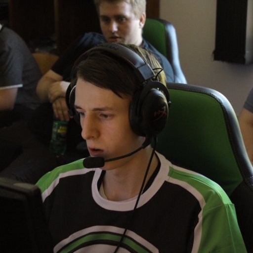 officialzEptonL's profile picture. Currently playing free agent