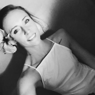 missctrimberger's profile picture. ✌ PNW✈
//the world is round, what goes around comes around//