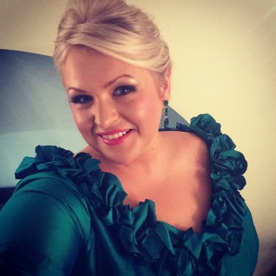 Welsh Mezzo-Soprano. National Opera Studio Alumni. Graduate of Royal Conservatoire of Scotland, RAM & RWCMD.
