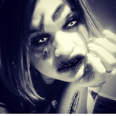 JoelleCrystal's profile picture. Singer/Songwriter & Marketing! I am from Sunny AZ. Living in Fresno area! Networking, Open-Mic, Auditions, Producing...this is my life!