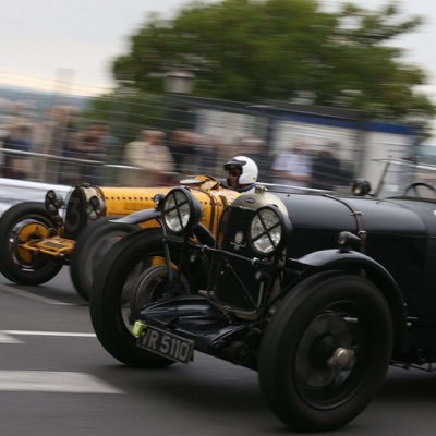 Comps Sec Lagonda Club, race Lagondas, VSCC in the blood. Cycling commuter.