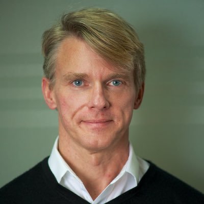 JeffatVector's profile picture. Product Manager at Vector (he/him)