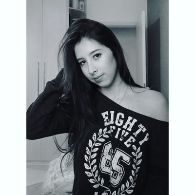 Algumas coisas não precisam fazer sentido,basta valer a pena.