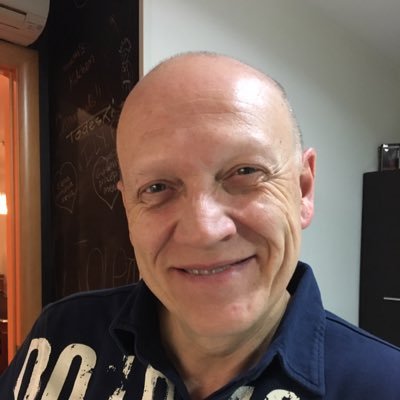 CarlesFerrerM's profile picture. Lideratge, empresa, història, ciència. Director general Smith-Nephew. Les opinions que llegireu son meves.