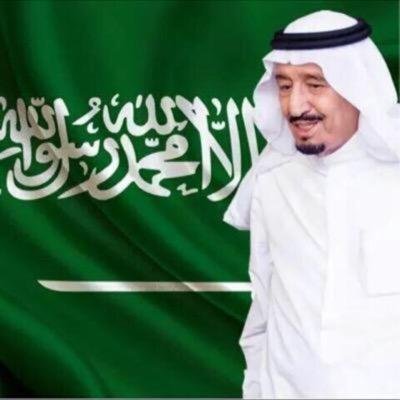 @ALSAHR1 اهداء من إداره #قروب_الماجد_للدعم إلى الأمير سليمان لوصله 300 الف متابع مبروگ يالامير