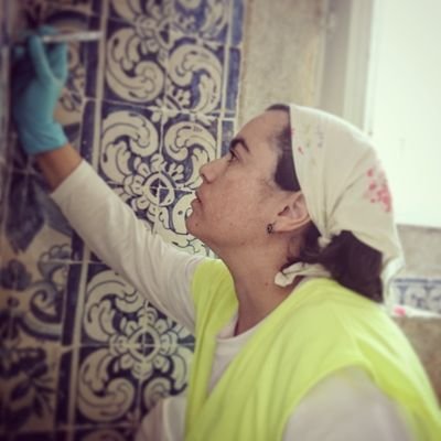 Ceramic and glass conservation: https://t.co/OczByNTFVW / https://t.co/psX0GP072u.…