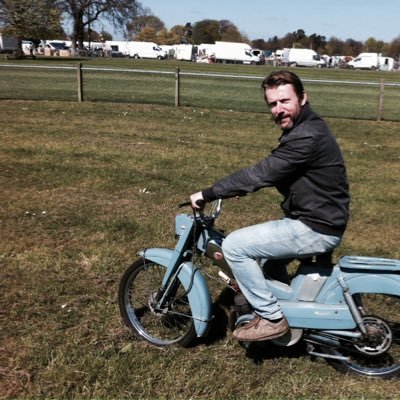 waynelawrence74's profile picture. Antiques & Collectables Treasure Hunter Prolific Nobody:..Birmingham /Brighton 0121/ 007