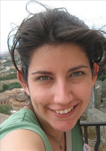 Alita_0's profile picture. Person... (generally) nice person.