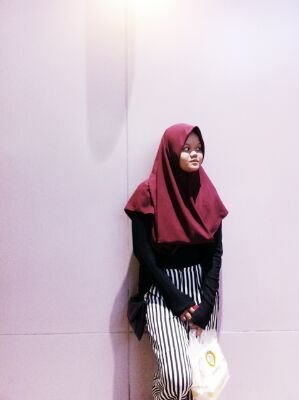 Ciciliarmnda's profile picture. Magister Psikologi 🔜📚
 ||  @gloriaellysiana  @cassandrasleee  @randymartin98 || Contact: 
Megananda.cr@yahoo.com