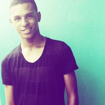 PM_0010's profile picture. 22 anos Trabalha com Marketing Digital e Web Designer, Aluno de Sistemas de Informação. Instagram: @Pablomartinezfr