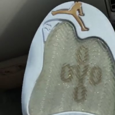 david555899's profile picture. 