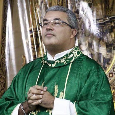 Sacerdote Missionário membro da Comunidade @cancaonova