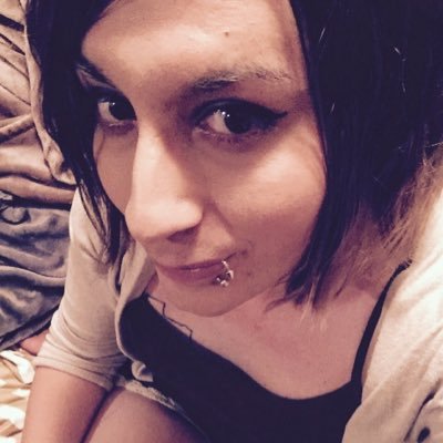 deplorable transgender conservative and aspiring web designer. 🐓🍭