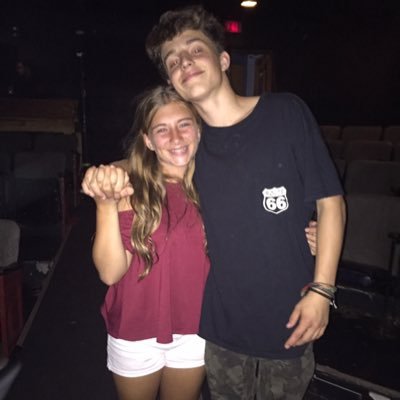 tuckerxreininga's profile picture. remind me that im strong