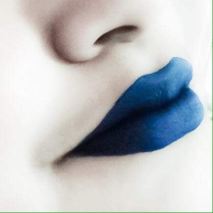 RoxanaL728's profile picture. 