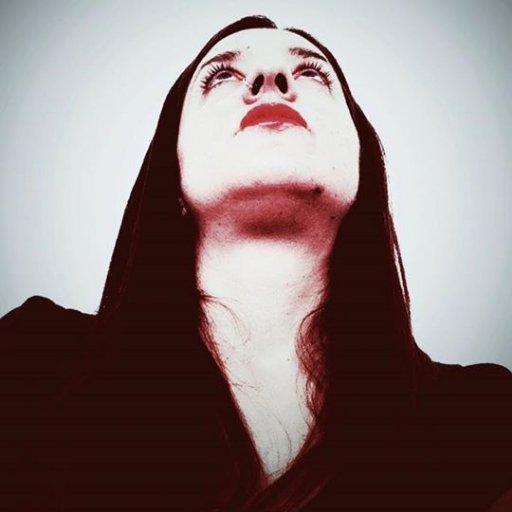 th_badwitch's profile picture. Soy mi propio Karma