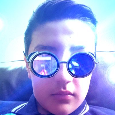 ChalmersKiwan's profile picture. 12 (nearly) | Sydney | Dancer | The McDonald College |