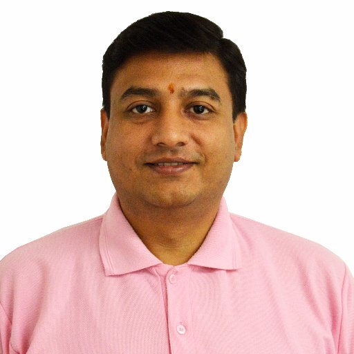 Senior Marketing Manager, Infoedge India.
Father of Little Angel & a Darling Son