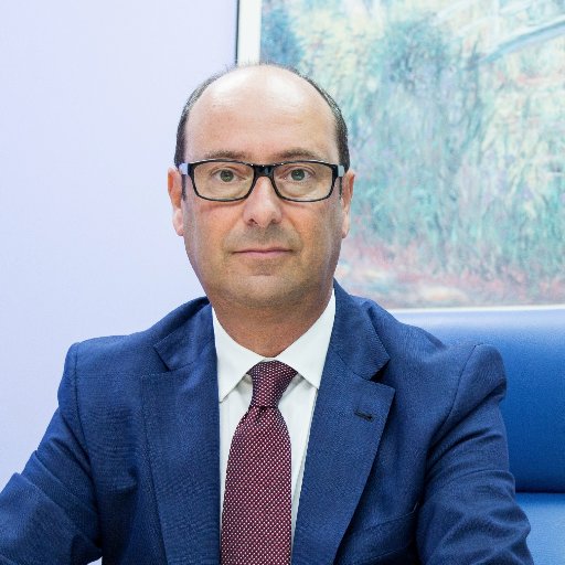 CEO en Sistel. He vivido la revolución digital desde sus comienzos y sigo fascinado por sus logros.
Presidente de FUNDEUN.