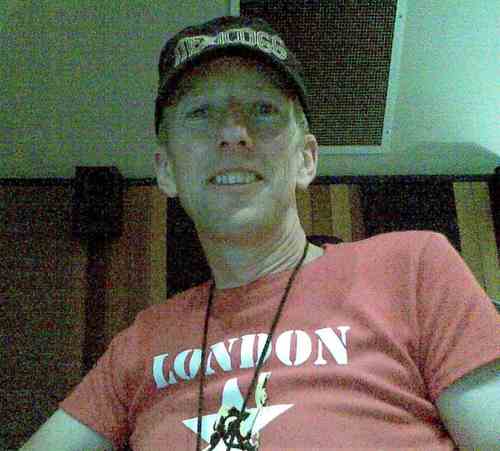 gallarguois's profile picture. Interested in audio, cycling, music and food. What else is there?