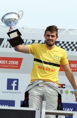 Piloto de Formula Metropolitana nacional argentina
