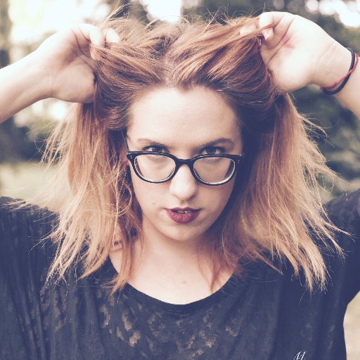 _silverleaves's profile picture. Modèle Photo débutante en recherche de collaborations.
Auteur débutante en recherche de reconnaissance.

* THE HUNGER OF A LION IS WRITTEN ON YOUR FACE. *