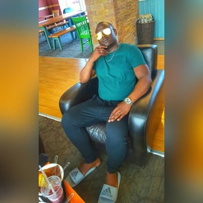 shafie256's profile picture. Aint gona stop😉