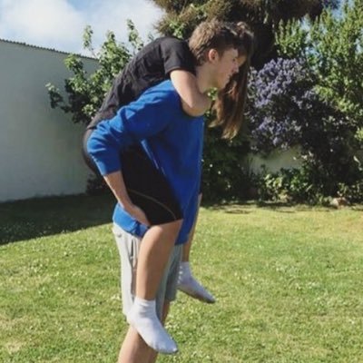 r0sieIewis's profile picture. family first ♥@wroetoshaw & @joshlewisgsy♥