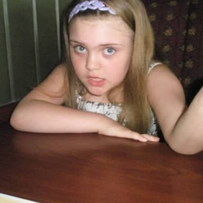 crosbycasto's profile picture. oh no