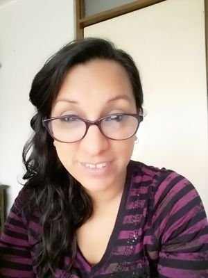 Docente y Mama.. sencillamente caoticamente feliz... enamorada de lo que hago.. tatuado en mi piel Arjona..