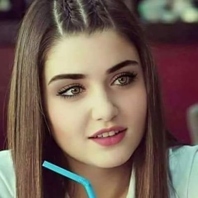 ReemAlomree's profile picture. ‏علمني #كبريائي أن أسير حسب قناعاتي في دولاب الحياة لا خلف #عواطفي