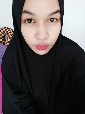 LestariReza's profile picture. Masa lalu..Berhenti menekanku! Aku tak ingin melihat ke belakang karena sukses adalah masa depan ku