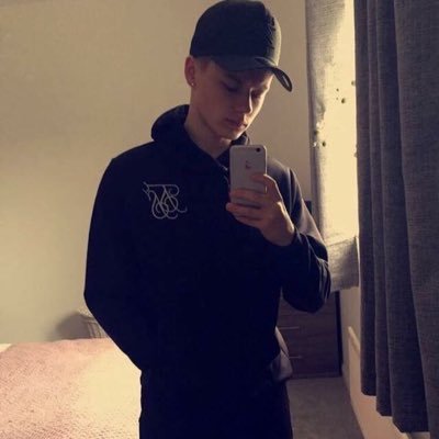 lewisbuchanan64's profile picture. 