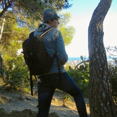 mraconn's profile picture. Tall....